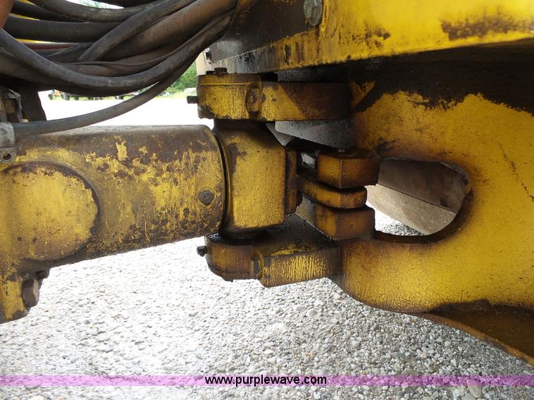 image for item K1176 1998 Bomag BW120AD-3 double drum roller