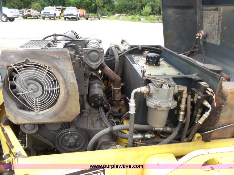 image for item K1176 1998 Bomag BW120AD-3 double drum roller