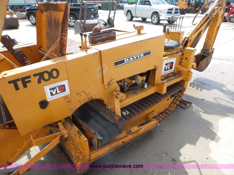 image for item K1606 Case Davis TF700 trencher
