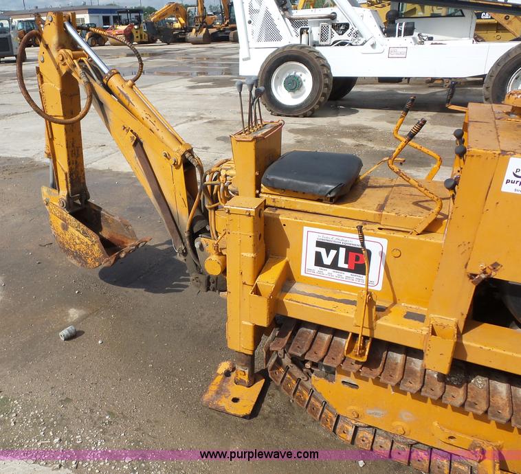 image for item K1606 Case Davis TF700 trencher