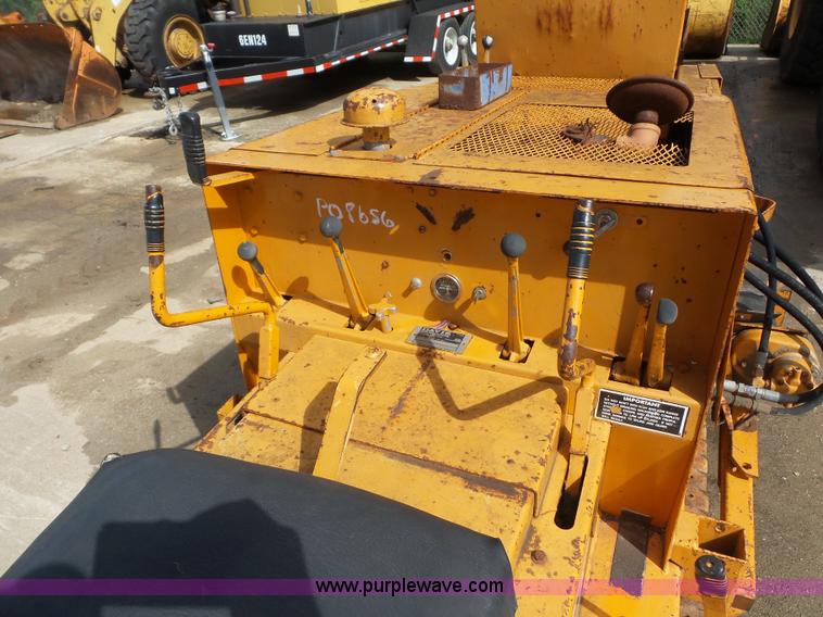 image for item K1606 Case Davis TF700 trencher