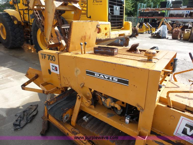 image for item K1606 Case Davis TF700 trencher