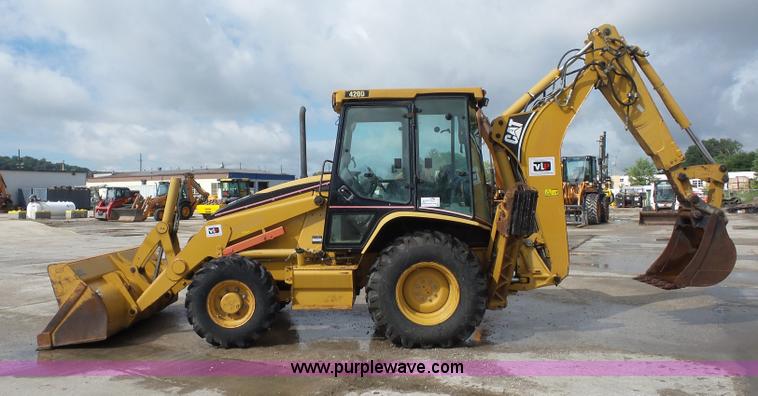 image for item K1607 2005 Caterpillar 420D backhoe