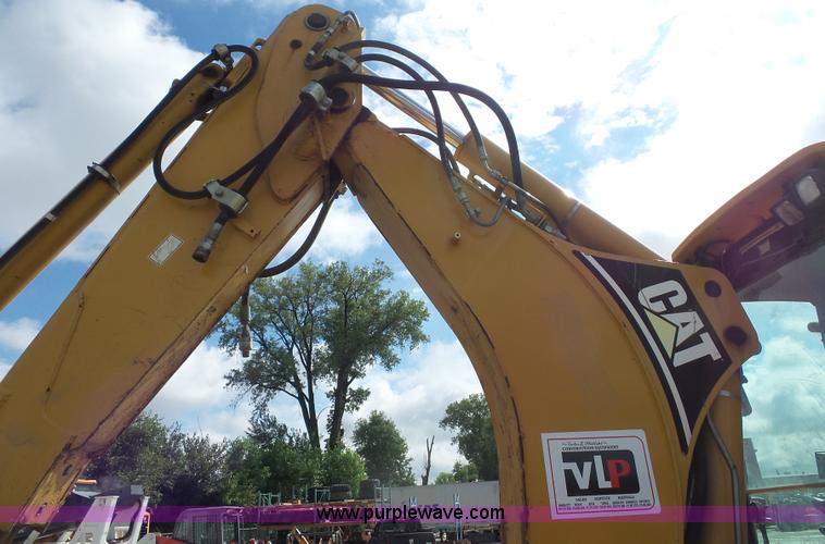 image for item K1607 2005 Caterpillar 420D backhoe