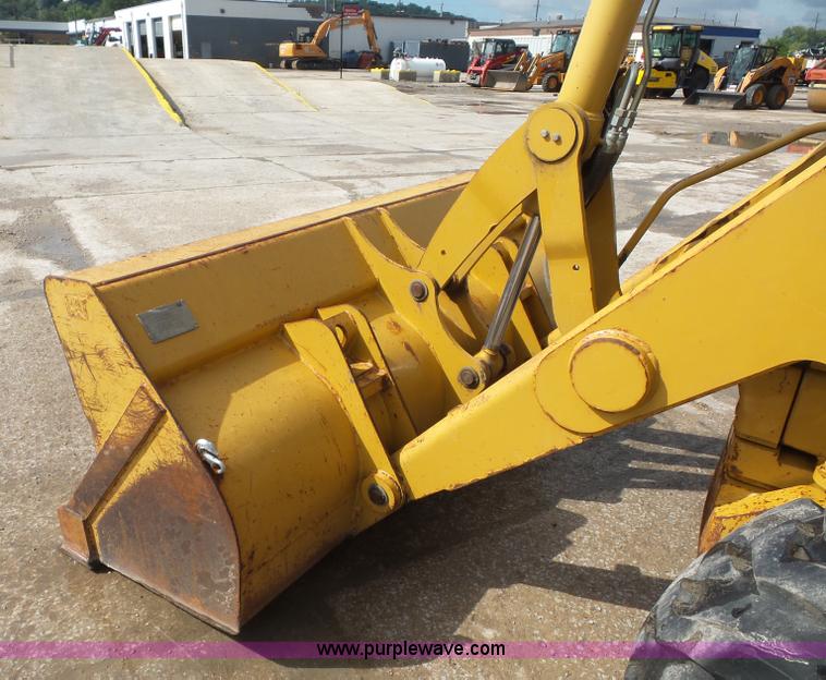 image for item K1607 2005 Caterpillar 420D backhoe