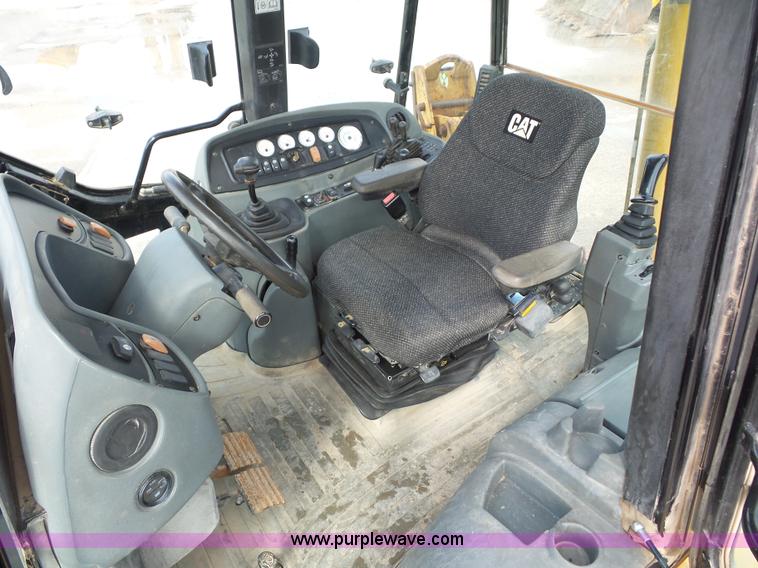 image for item K1607 2005 Caterpillar 420D backhoe