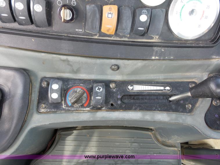 image for item K1607 2005 Caterpillar 420D backhoe