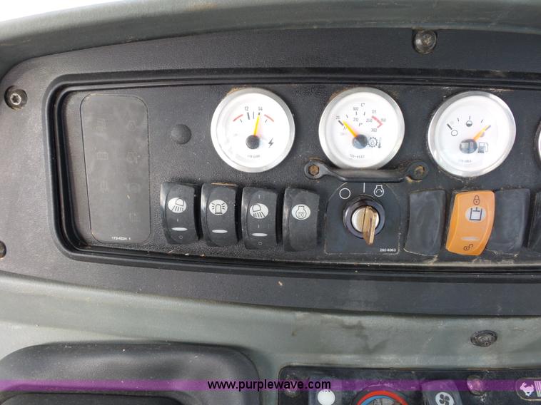 image for item K1607 2005 Caterpillar 420D backhoe