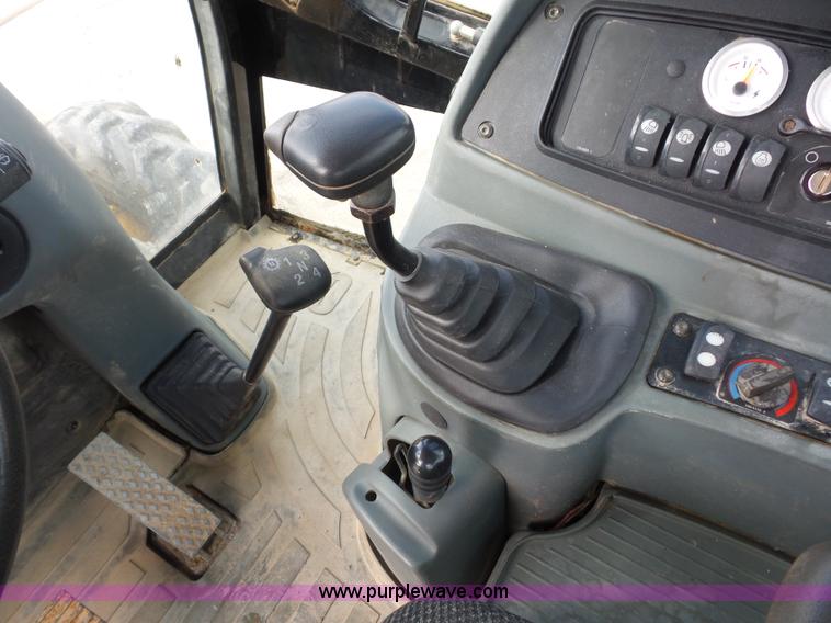 image for item K1607 2005 Caterpillar 420D backhoe