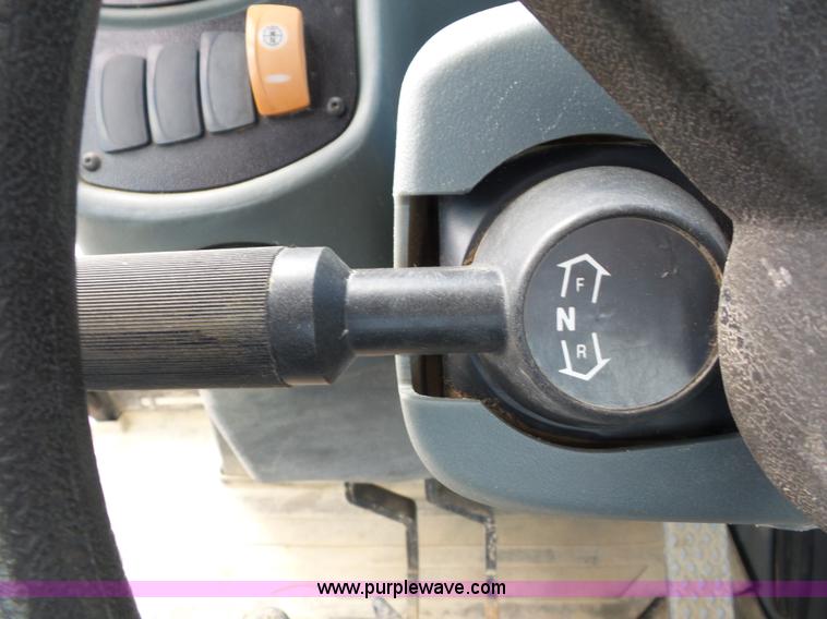 image for item K1607 2005 Caterpillar 420D backhoe