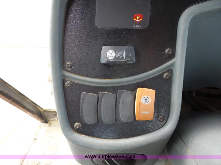 image for item K1607 2005 Caterpillar 420D backhoe