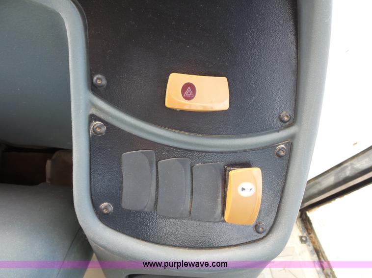 image for item K1607 2005 Caterpillar 420D backhoe