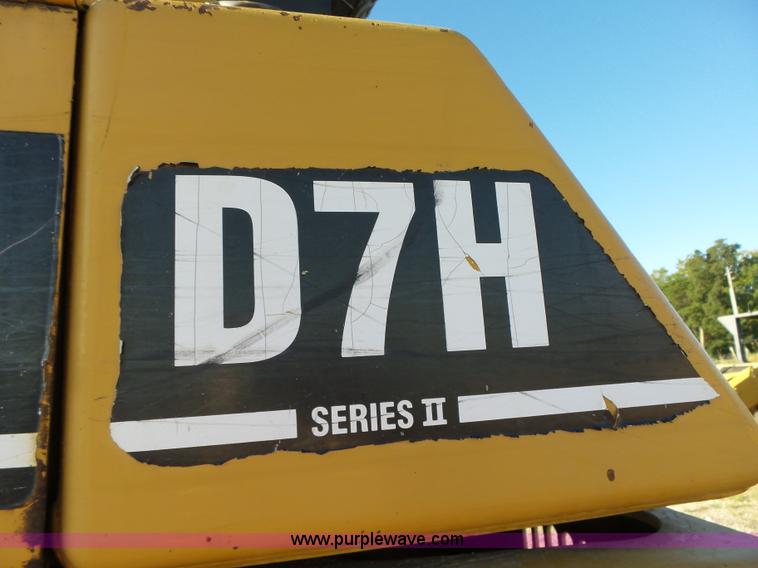 image for item K2073 1990 Caterpillar D7H Series II dozer