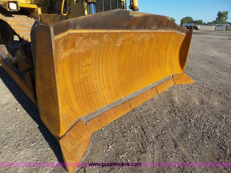 image for item K2073 1990 Caterpillar D7H Series II dozer