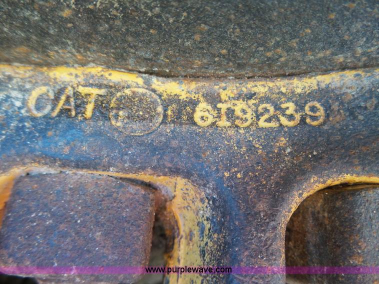 image for item K2073 1990 Caterpillar D7H Series II dozer