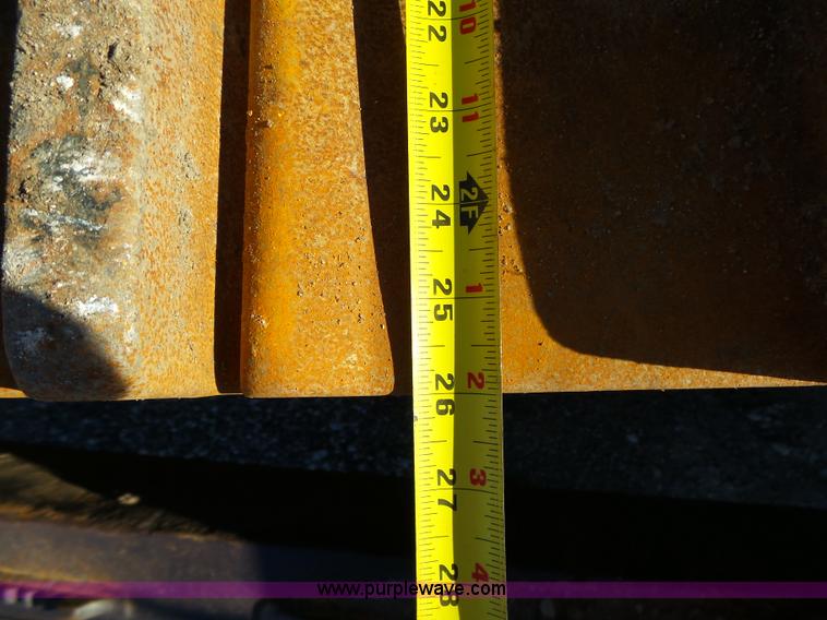 image for item K2073 1990 Caterpillar D7H Series II dozer