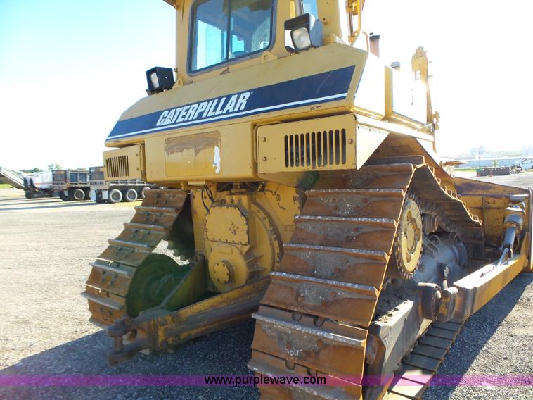 image for item K2073 1990 Caterpillar D7H Series II dozer