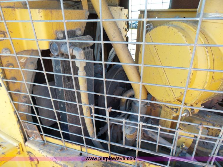 image for item K2073 1990 Caterpillar D7H Series II dozer