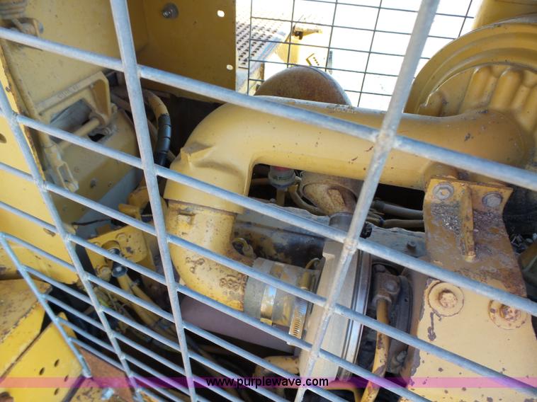 image for item K2073 1990 Caterpillar D7H Series II dozer