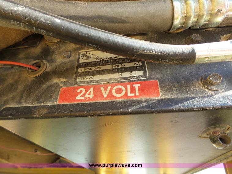 image for item K2073 1990 Caterpillar D7H Series II dozer