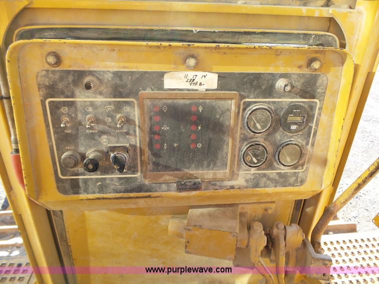 image for item K2073 1990 Caterpillar D7H Series II dozer