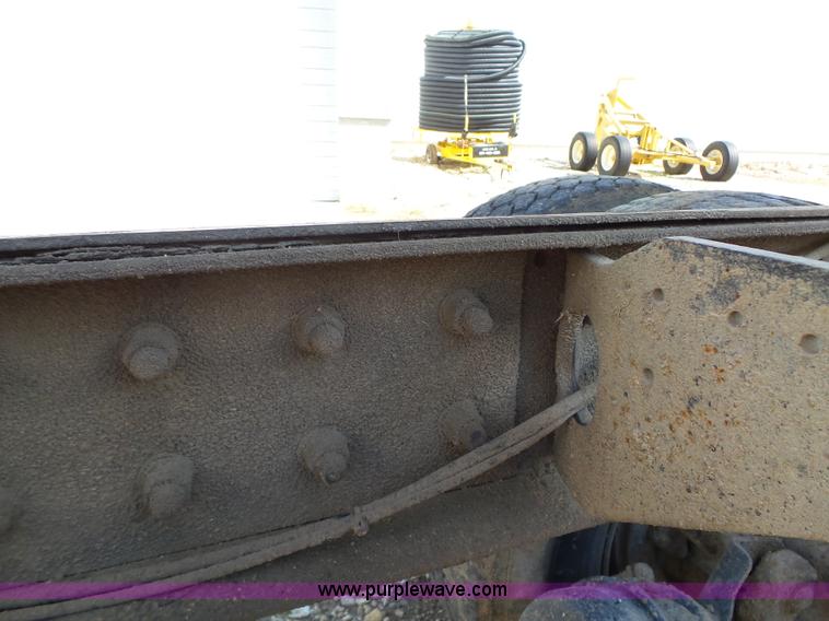 image for item K2144 1989 Mack RW613 dump truck