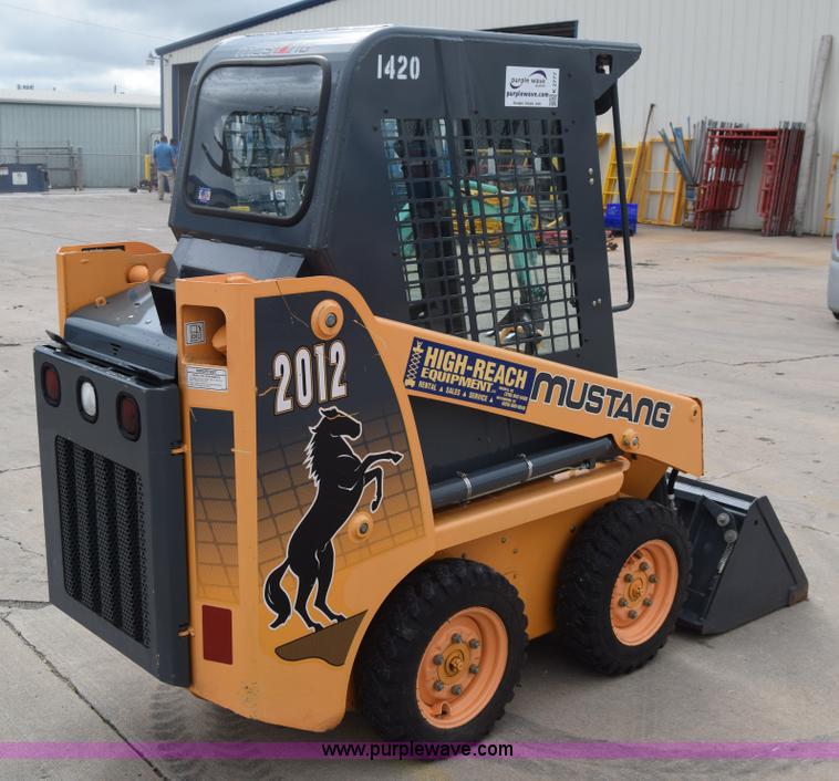 image for item K2777 2011 Mustang 2012 compact skid steer