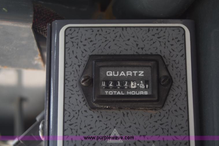 image for item K2777 2011 Mustang 2012 compact skid steer