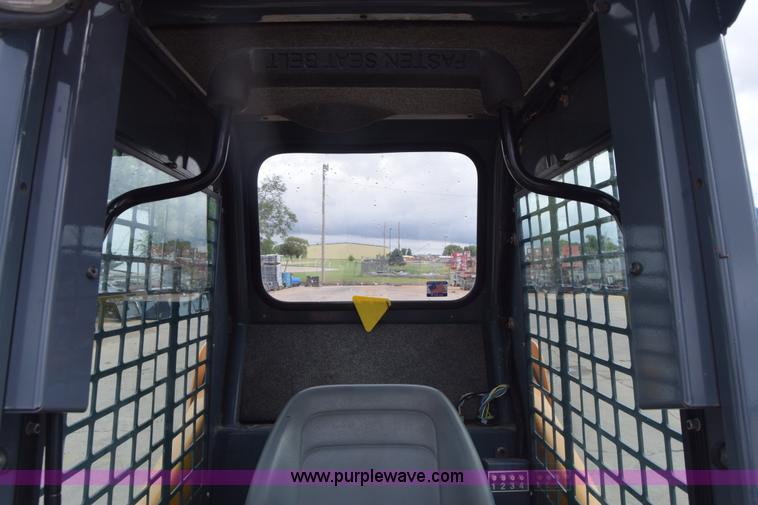 image for item K2777 2011 Mustang 2012 compact skid steer