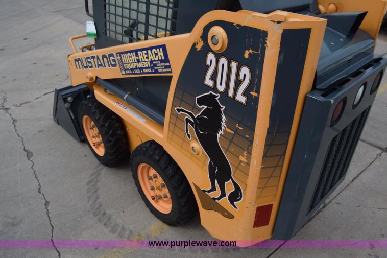 image for item K2777 2011 Mustang 2012 compact skid steer