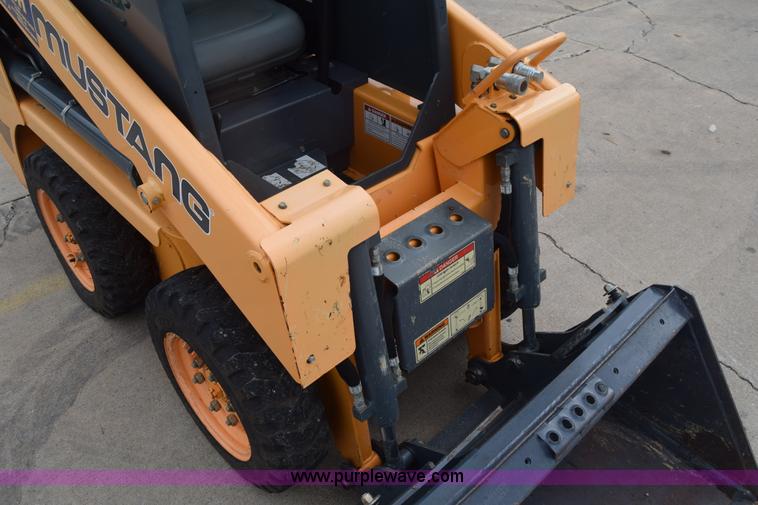 image for item K2777 2011 Mustang 2012 compact skid steer