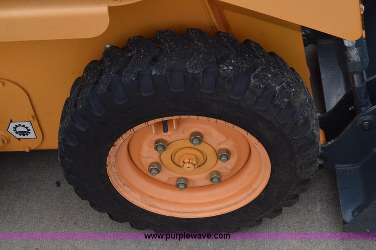 image for item K2777 2011 Mustang 2012 compact skid steer