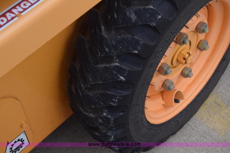 image for item K2777 2011 Mustang 2012 compact skid steer