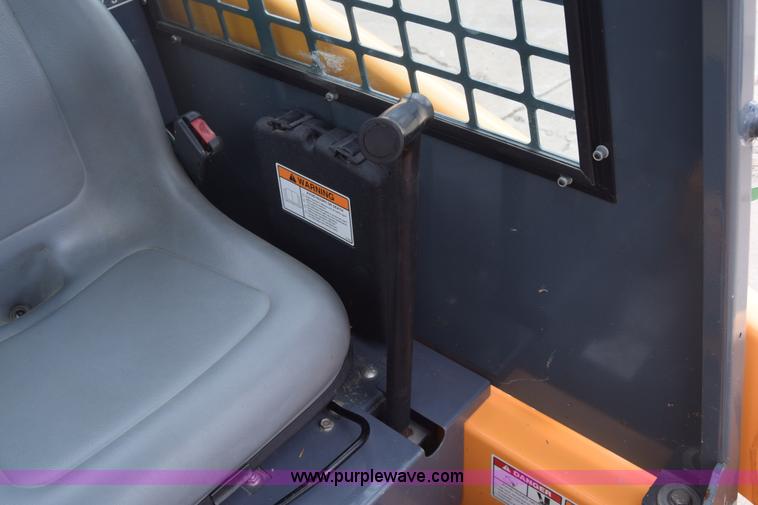 image for item K2777 2011 Mustang 2012 compact skid steer