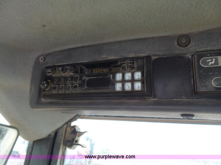 image for item K3089 2004 Komatsu WA320-5L wheel loader