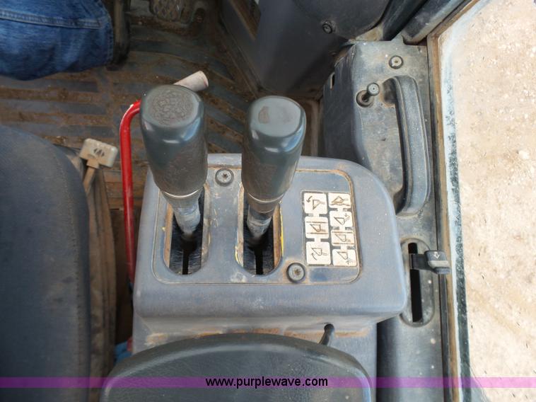 image for item K3089 2004 Komatsu WA320-5L wheel loader