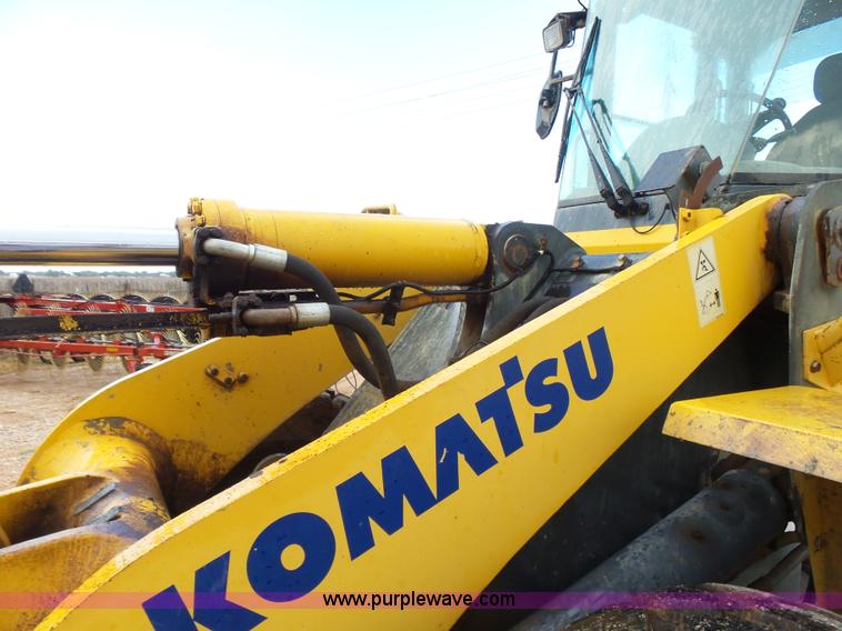 image for item K3089 2004 Komatsu WA320-5L wheel loader