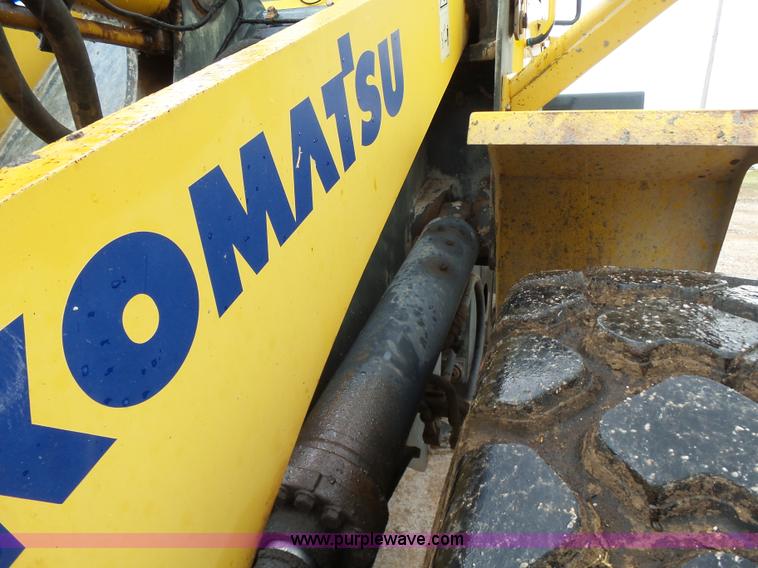 image for item K3089 2004 Komatsu WA320-5L wheel loader