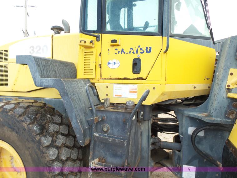 image for item K3089 2004 Komatsu WA320-5L wheel loader