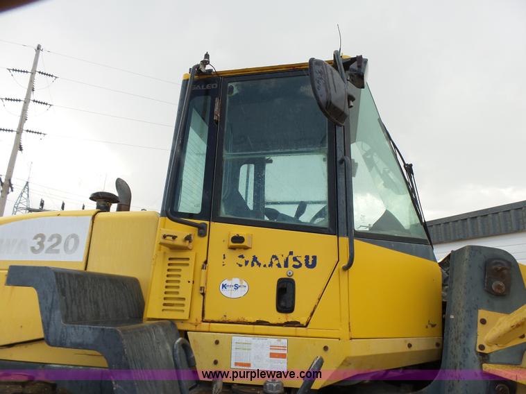 image for item K3089 2004 Komatsu WA320-5L wheel loader