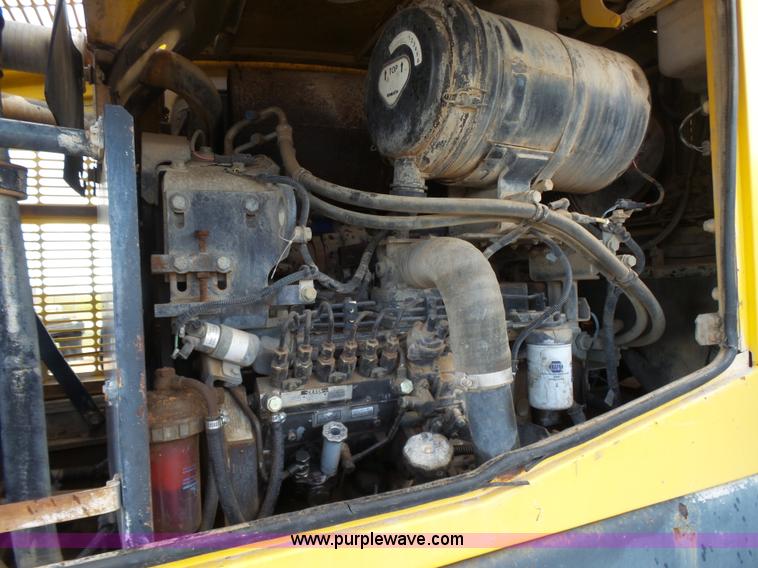 image for item K3089 2004 Komatsu WA320-5L wheel loader