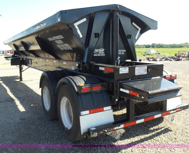 image for item K3151 2015 Side dump trailer