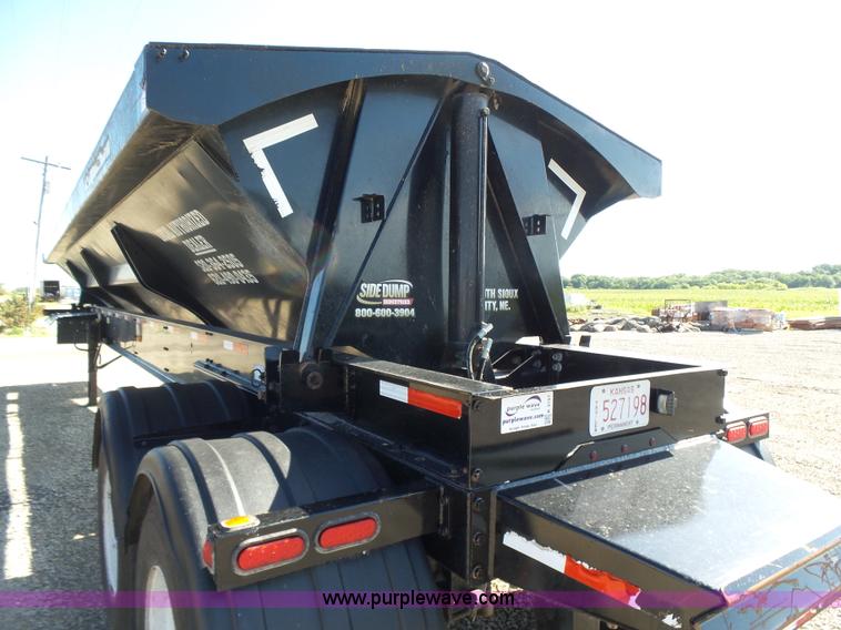 image for item K3151 2015 Side dump trailer