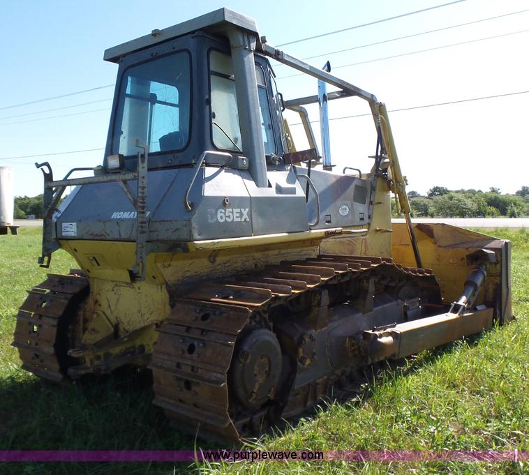 image for item K3157 1993 Komatsu D65EX-12 dozer
