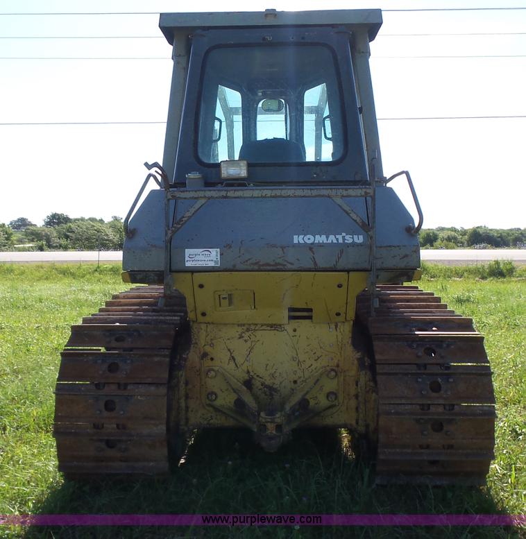 image for item K3157 1993 Komatsu D65EX-12 dozer
