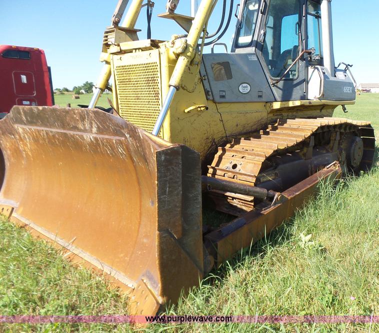 image for item K3157 1993 Komatsu D65EX-12 dozer