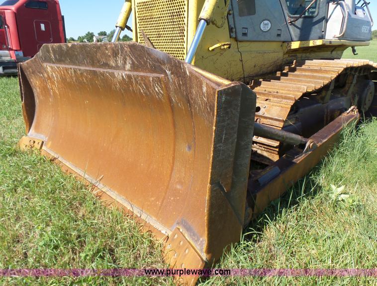 image for item K3157 1993 Komatsu D65EX-12 dozer