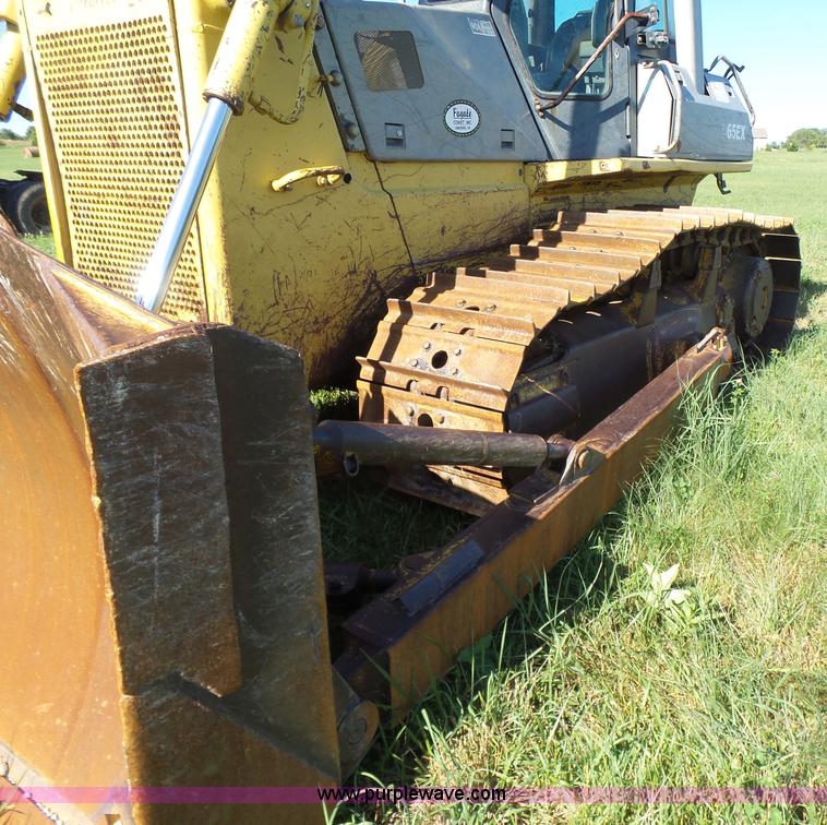 image for item K3157 1993 Komatsu D65EX-12 dozer