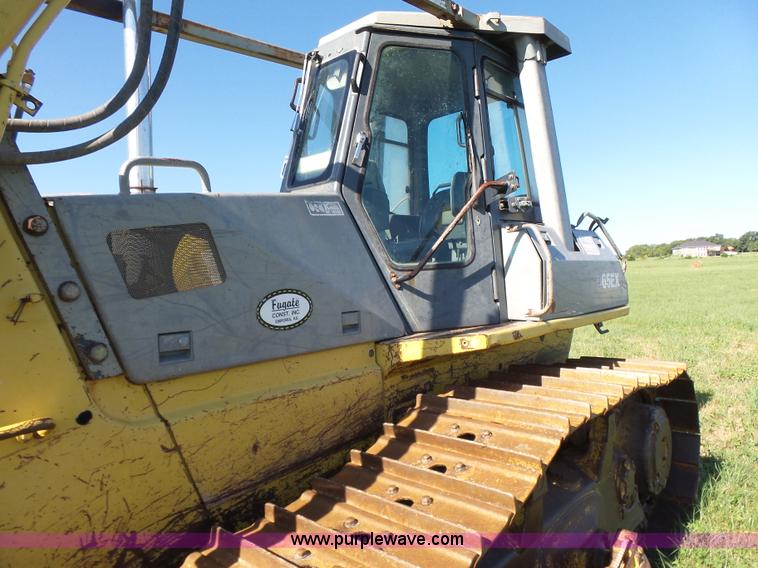 image for item K3157 1993 Komatsu D65EX-12 dozer