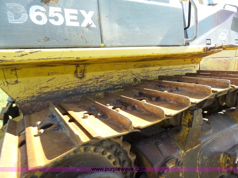 image for item K3157 1993 Komatsu D65EX-12 dozer